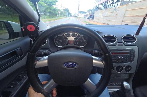 FORD FOCUS 1.6 GL 16V FLEX 4P MANUAL
